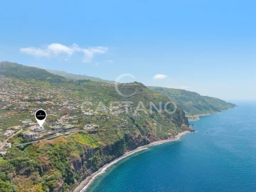 Moradia T4 para Venda em Arco da Calheta