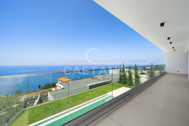 Moradia T4 para Venda em Arco da Calheta Foto 38