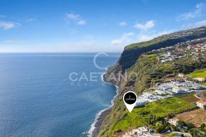 Terreno para Venda em Estreito da Calheta