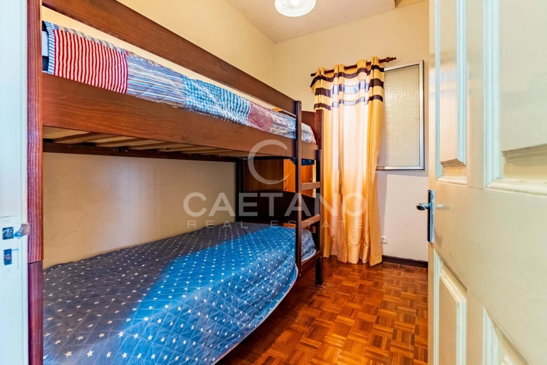 Moradia T5 para Venda em Canhas Foto 34