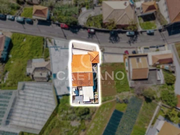 Moradia T5 para Venda em Canhas