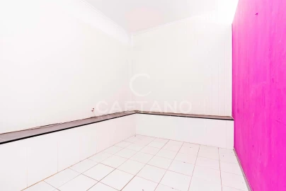 Moradia T5 para Venda em Canhas