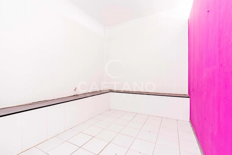 Moradia T5 para Venda em Canhas Foto 47