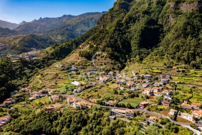 Moradia T4 para Venda em São Vicente
