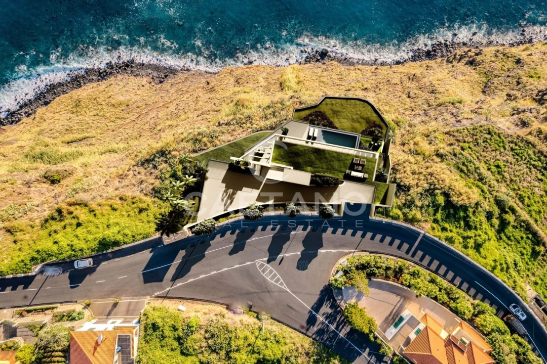 Moradia T3 para Venda em Ribeira Brava Foto 1