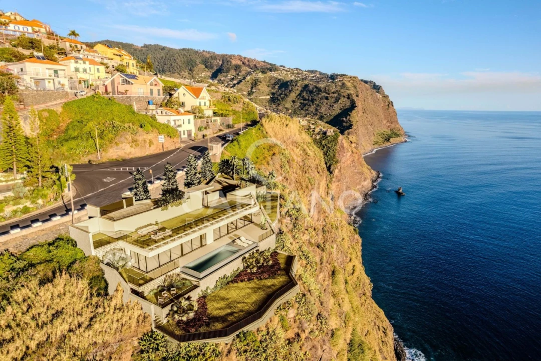 Moradia T3 para Venda em Ribeira Brava Foto 2