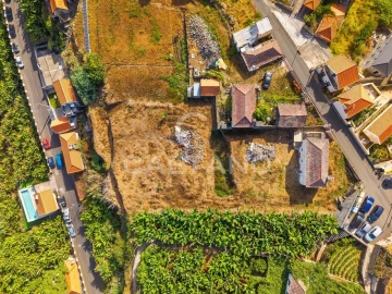 Terreno para Venda em Calheta