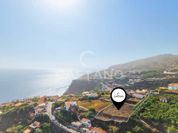 Terreno para Venda em Calheta