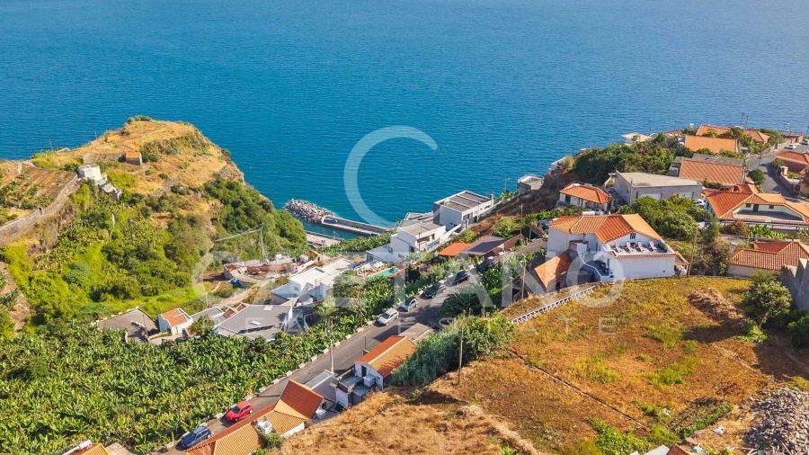 Terreno para Venda em Calheta