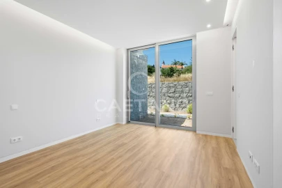 Moradia T4 para Venda em Estreito da Calheta