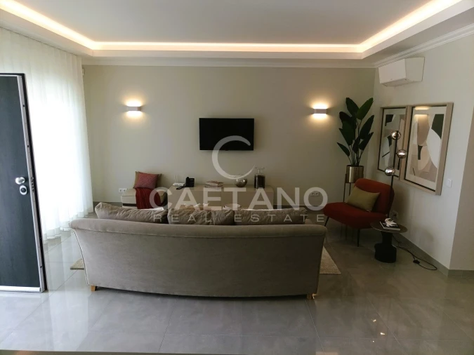Moradia T2 para Venda em Lagos (São Sebastião e Santa Maria) Foto 13