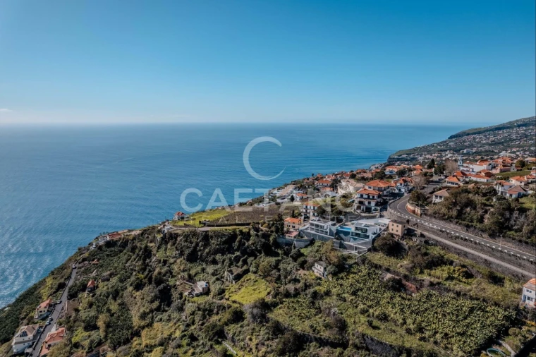 Moradia T2 para Venda em Arco da Calheta Foto 37