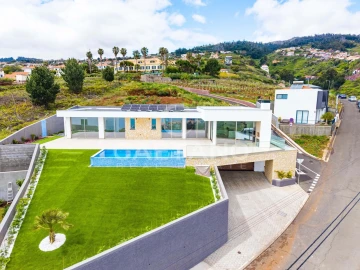 Moradia T3 para Venda em Estreito da Calheta
