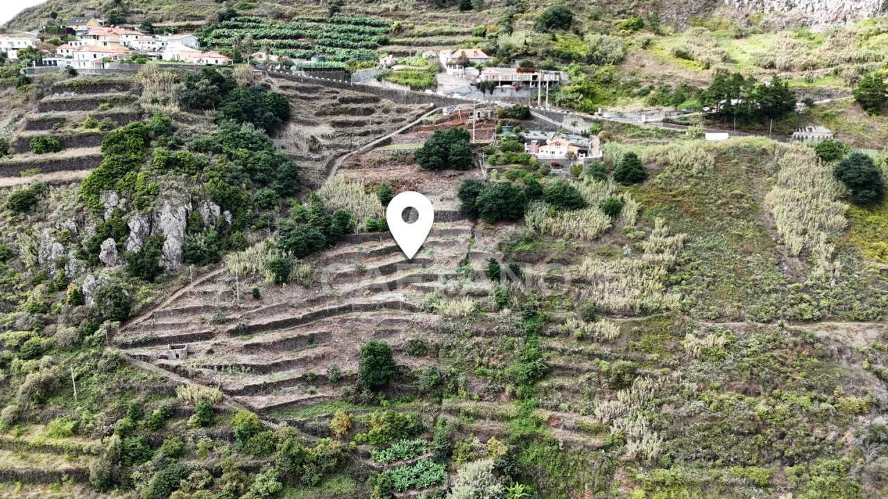 Terreno para Venda em Madalena do Mar Foto 3