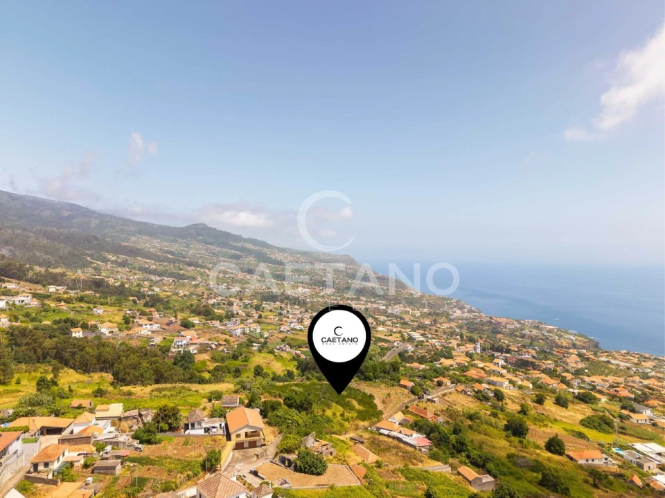 Terreno para Venda em Estreito da Calheta Foto 2