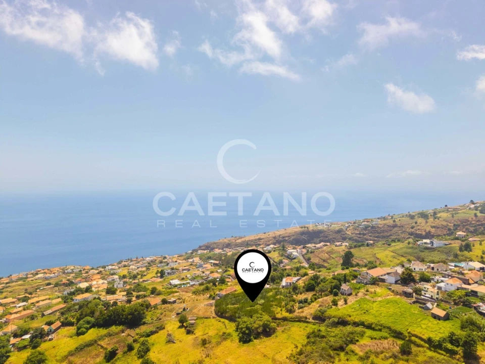 Terreno para Venda em Estreito da Calheta Foto 3
