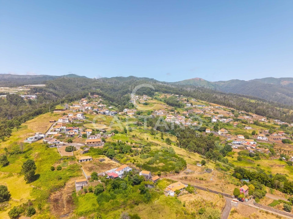 Terreno para Venda em Estreito da Calheta Foto 11