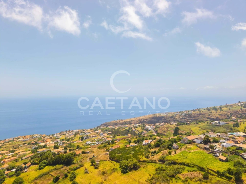 Terreno para Venda em Estreito da Calheta Foto 14