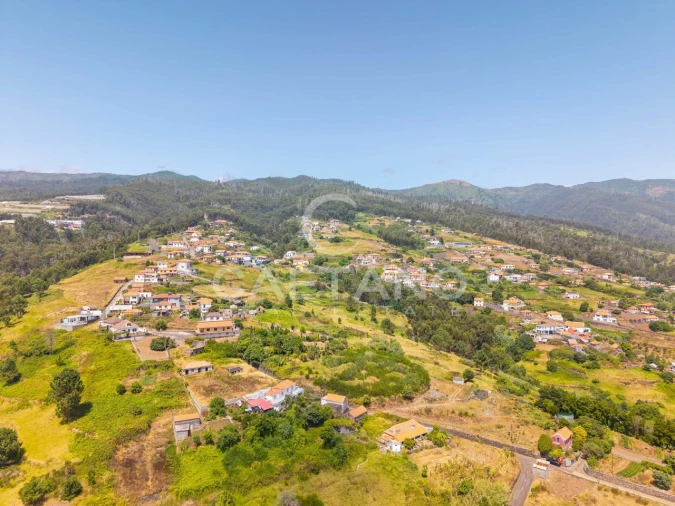 Terreno para Venda em Estreito da Calheta Foto 11