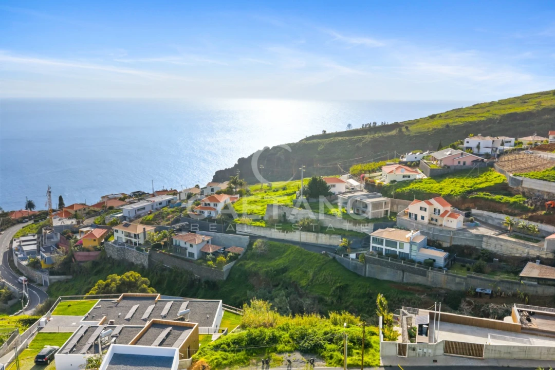 Terreno para Venda em Estreito da Calheta Foto 5