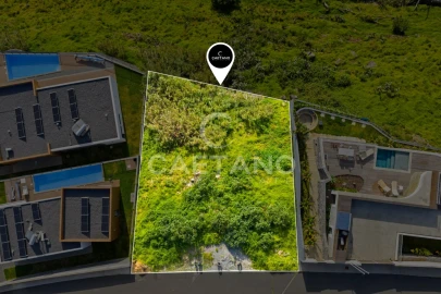 Terreno para Venda em Estreito da Calheta