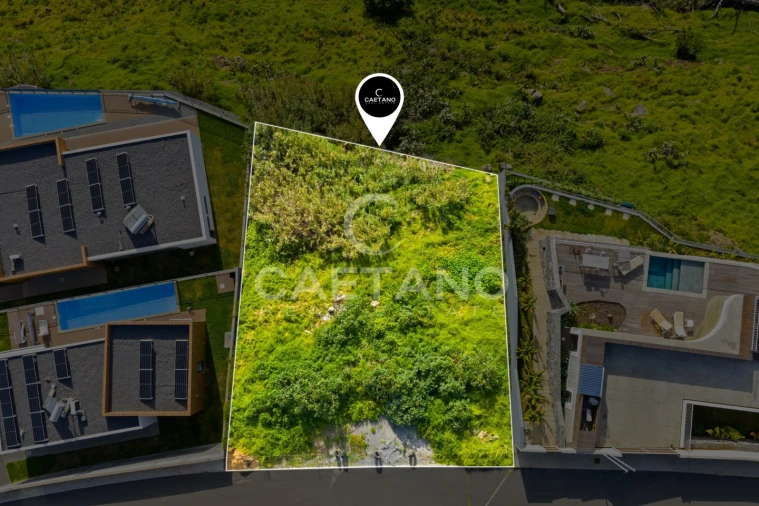 Terreno para Venda em Estreito da Calheta Foto 8