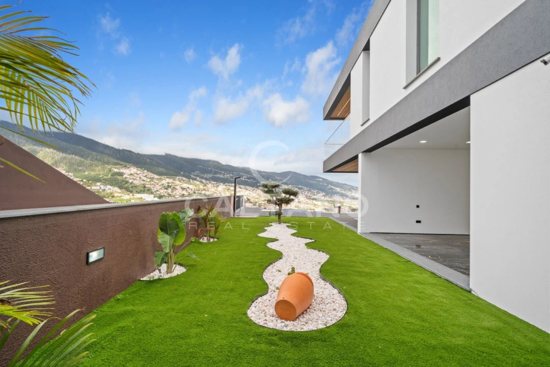 Moradia T3 para Venda em Santo Antonio Foto 43