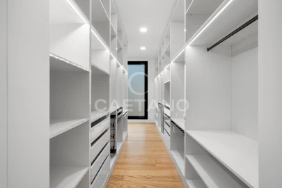 Moradia T3 para Venda em Santo Antonio