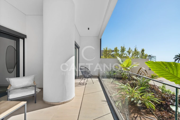 Apartamento T2 para Venda em São Martinho Foto 9
