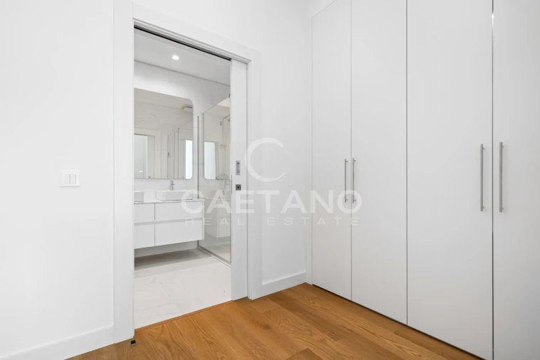 Apartamento T2 para Venda em São Martinho Foto 18