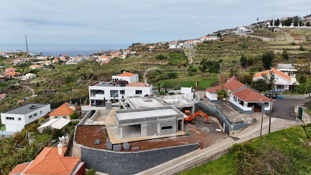 Moradia T3 para Venda em Ponta do Sol Foto 11