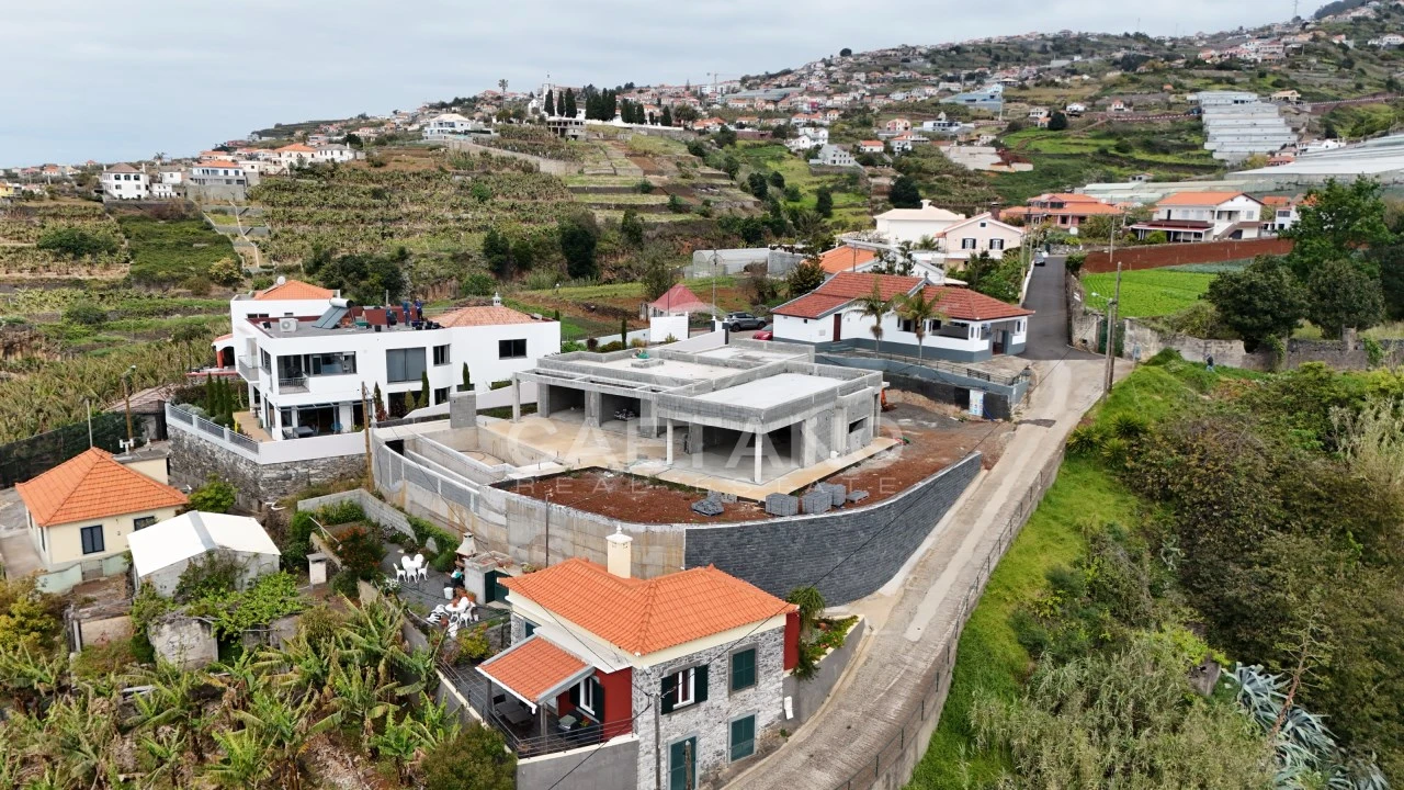 Moradia T3 para Venda em Ponta do Sol Foto 13
