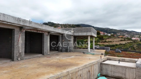 Moradia T3 para Venda em Ponta do Sol