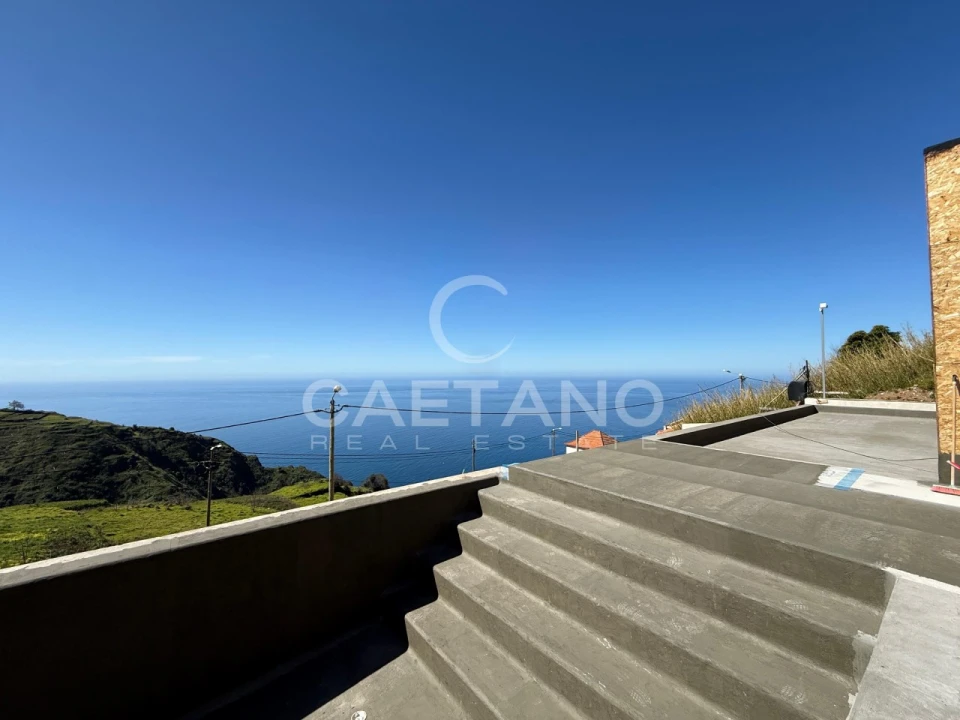 Moradia T3 para Venda em Fajã da Ovelha Foto 14