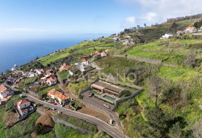 Moradia T3 para Venda em Fajã da Ovelha