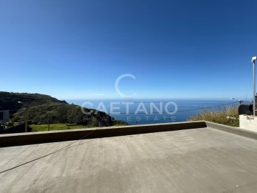 Moradia T3 para Venda em Fajã da Ovelha