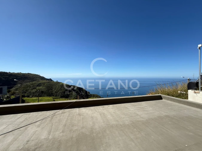 Moradia T3 para Venda em Fajã da Ovelha Foto 19