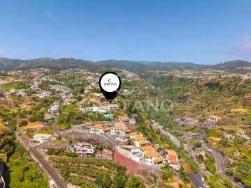 Terreno para Venda em Calheta