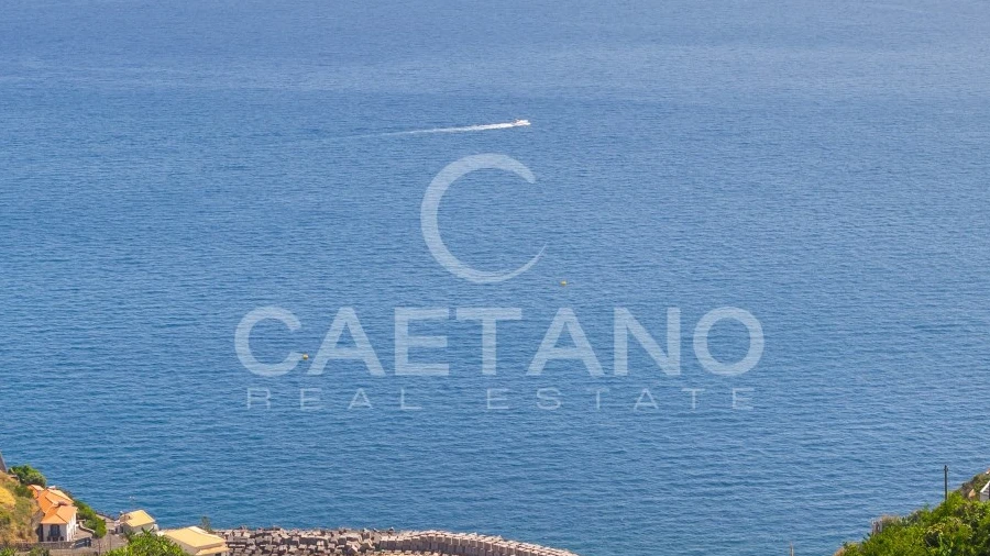 Terreno para Venda em Calheta