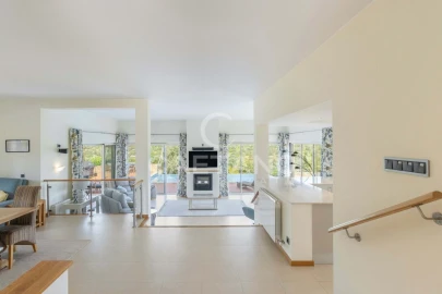 Moradia T3 para Venda em Estômbar e Parchal