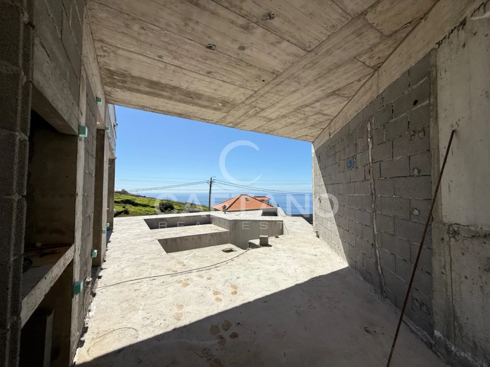 Moradia T3 para Venda em Estreito da Calheta Foto 6