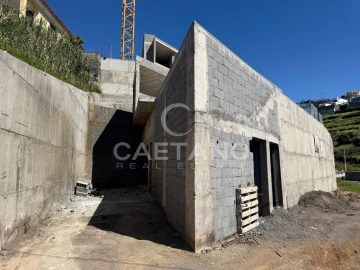 Moradia T3 para Venda em Estreito da Calheta