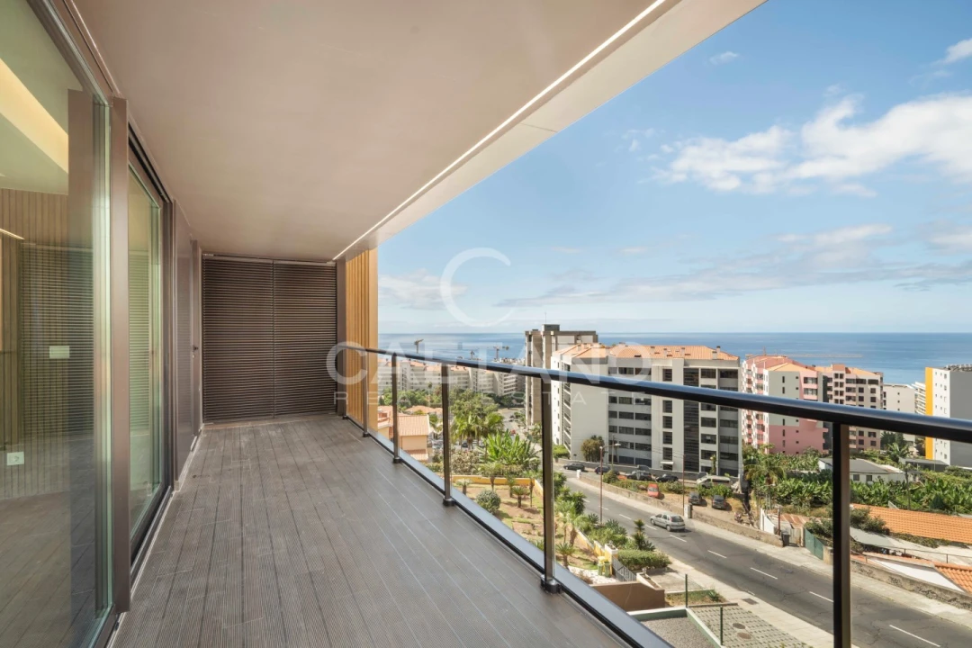 Apartamento T2 para Venda em São Martinho Foto 7