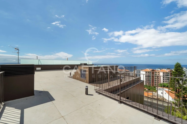 Apartamento T2 para Venda em São Martinho Foto 33