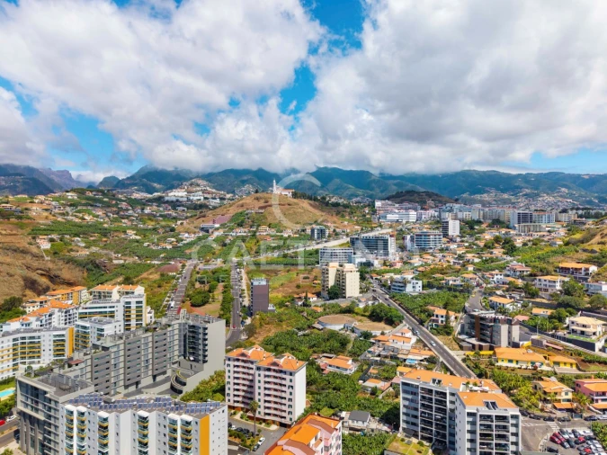 Apartamento T2 para Venda em São Martinho Foto 53
