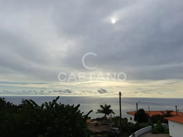 Terreno para Venda em Arco da Calheta