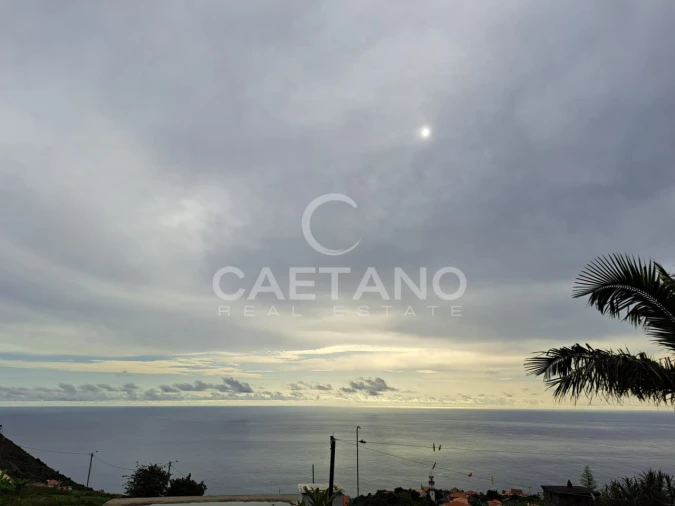 Terreno para Venda em Arco da Calheta Foto 12
