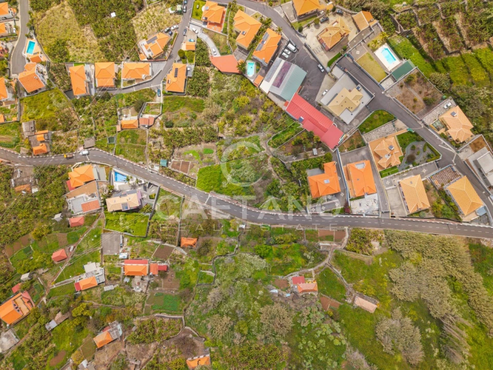 Terreno para Venda em Ribeira Brava Foto 5