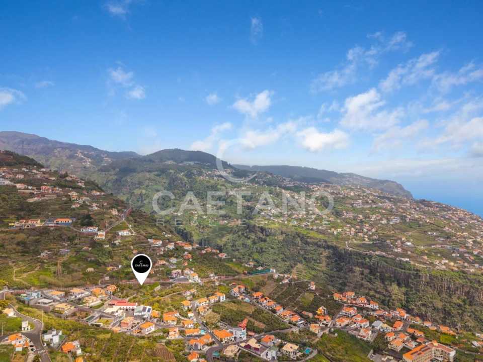 Terreno para Venda em Ribeira Brava Foto 12