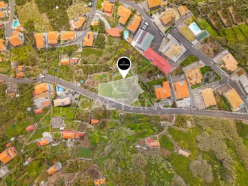Terreno para Venda em Ribeira Brava